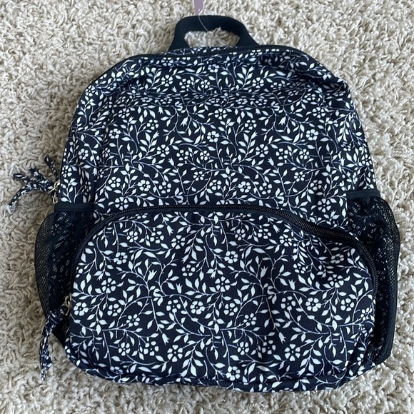 NWT Maurices Floral Backpack Multiple Pockets Black/White - Picture 2 of 6